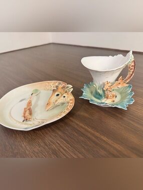 Franz Porcelain Endless Beauty Giraffe Tea Set Cup Saucer Spoon & Plate 4 Pc